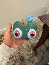 Load image into Gallery viewer, The Little Apples (Green)
